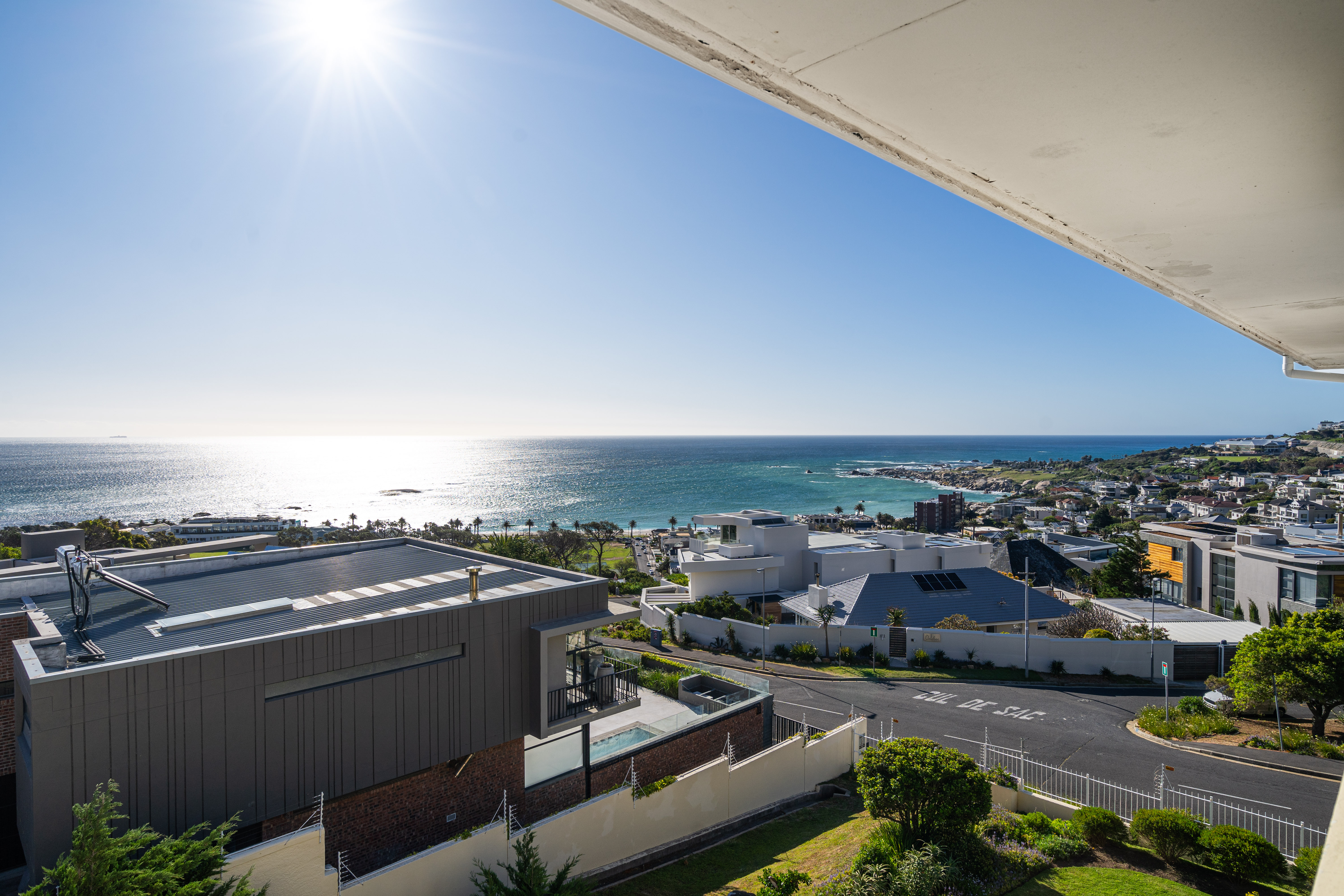 2 Bedroom Property for Sale in Camps Bay Western Cape